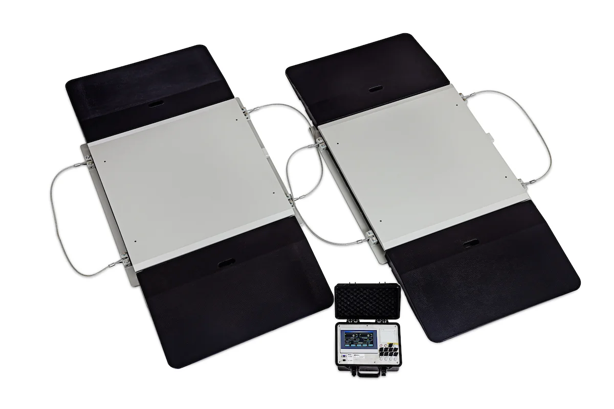 AXW-45 portable axle scale with indicator.